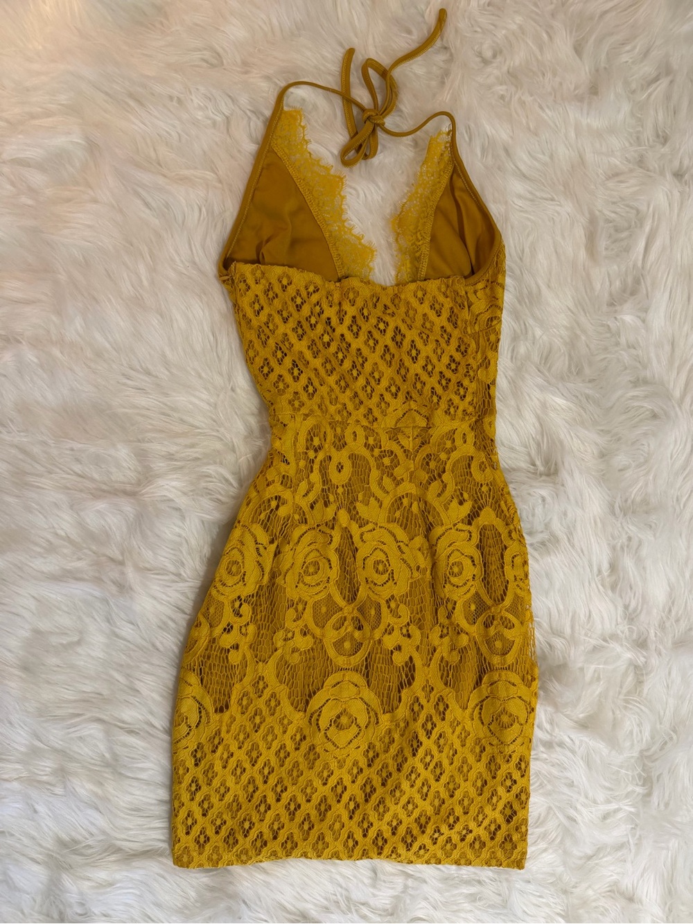 PrettyLittleThing Mustard Yellow Lace Halter Mini Dress Size XS / US 2 - Picture 9 of 12